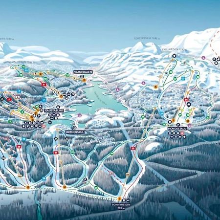 Sentralt hus ved park, Rjukan Eksteriør bilde